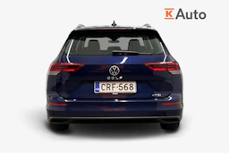 sininen Volkswagen Golf 2022 kuva 3.