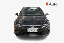 musta Volkswagen Golf 2022 kuva 5.