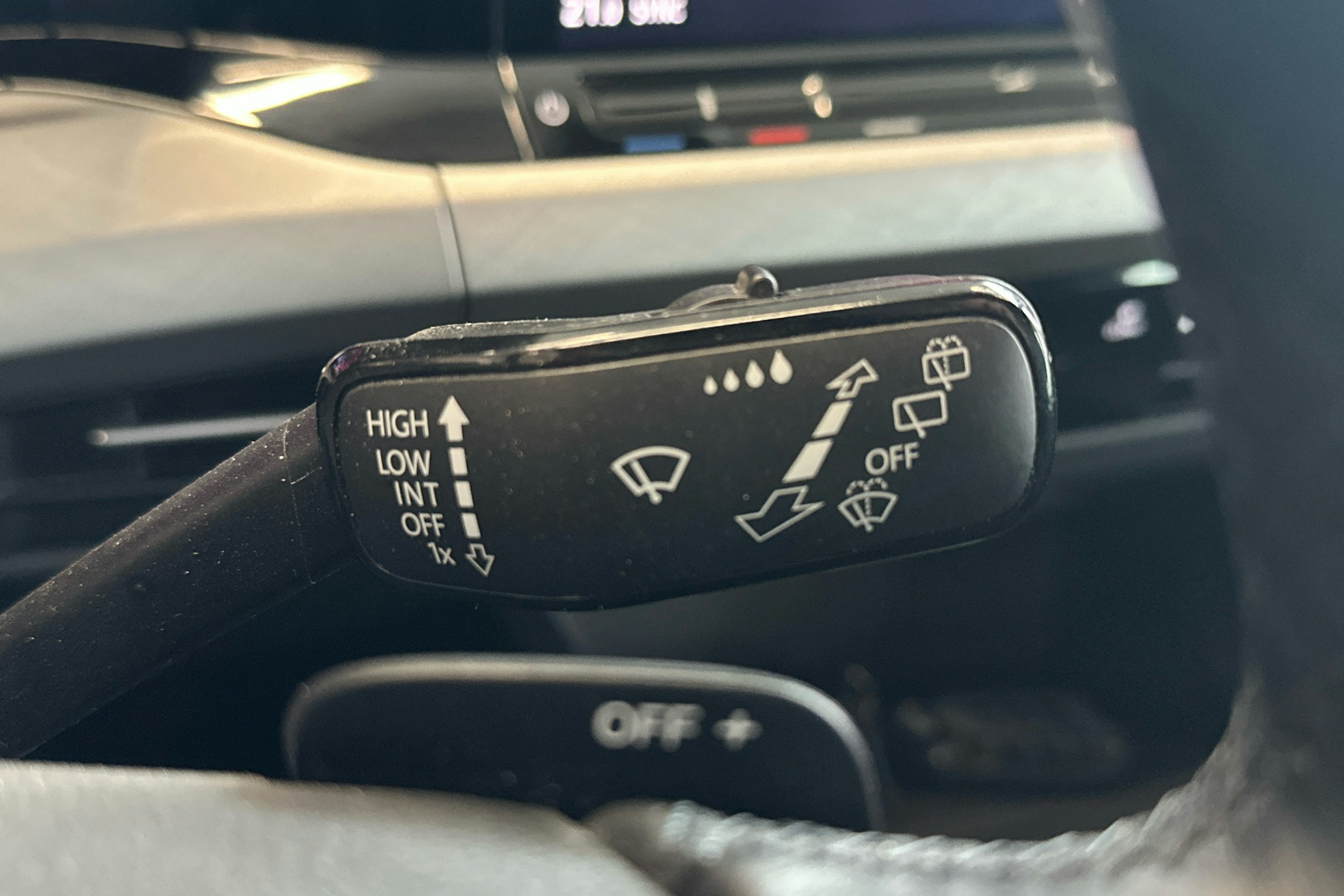 met. harmaa Volkswagen Golf 2022 kuva 19.