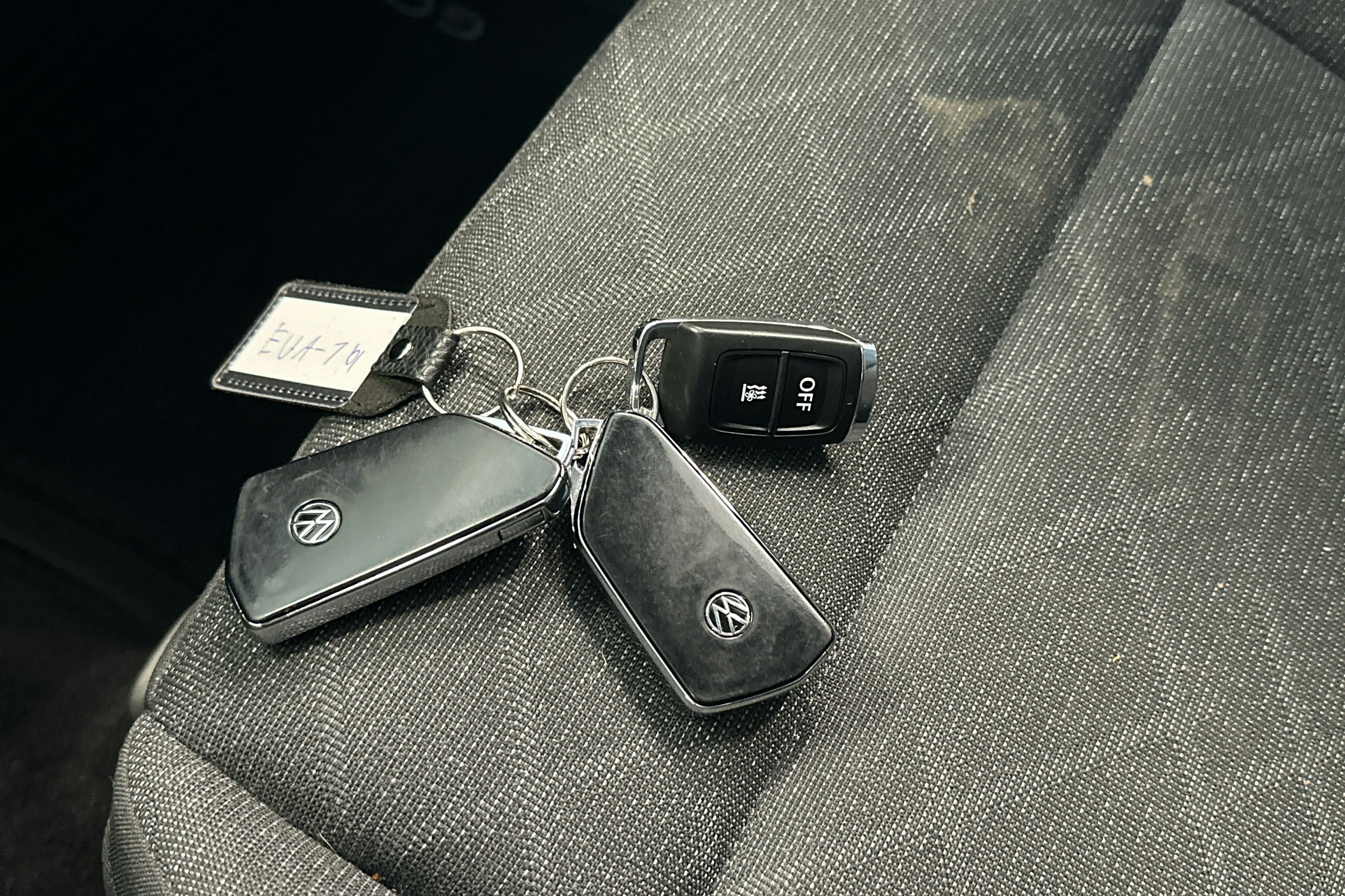 met. harmaa Volkswagen Golf 2022 kuva 24.