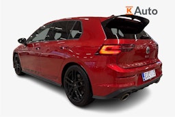 punainen Volkswagen Golf 2022 kuva 2.