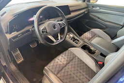 sininen Volkswagen Golf 2022 kuva 3.