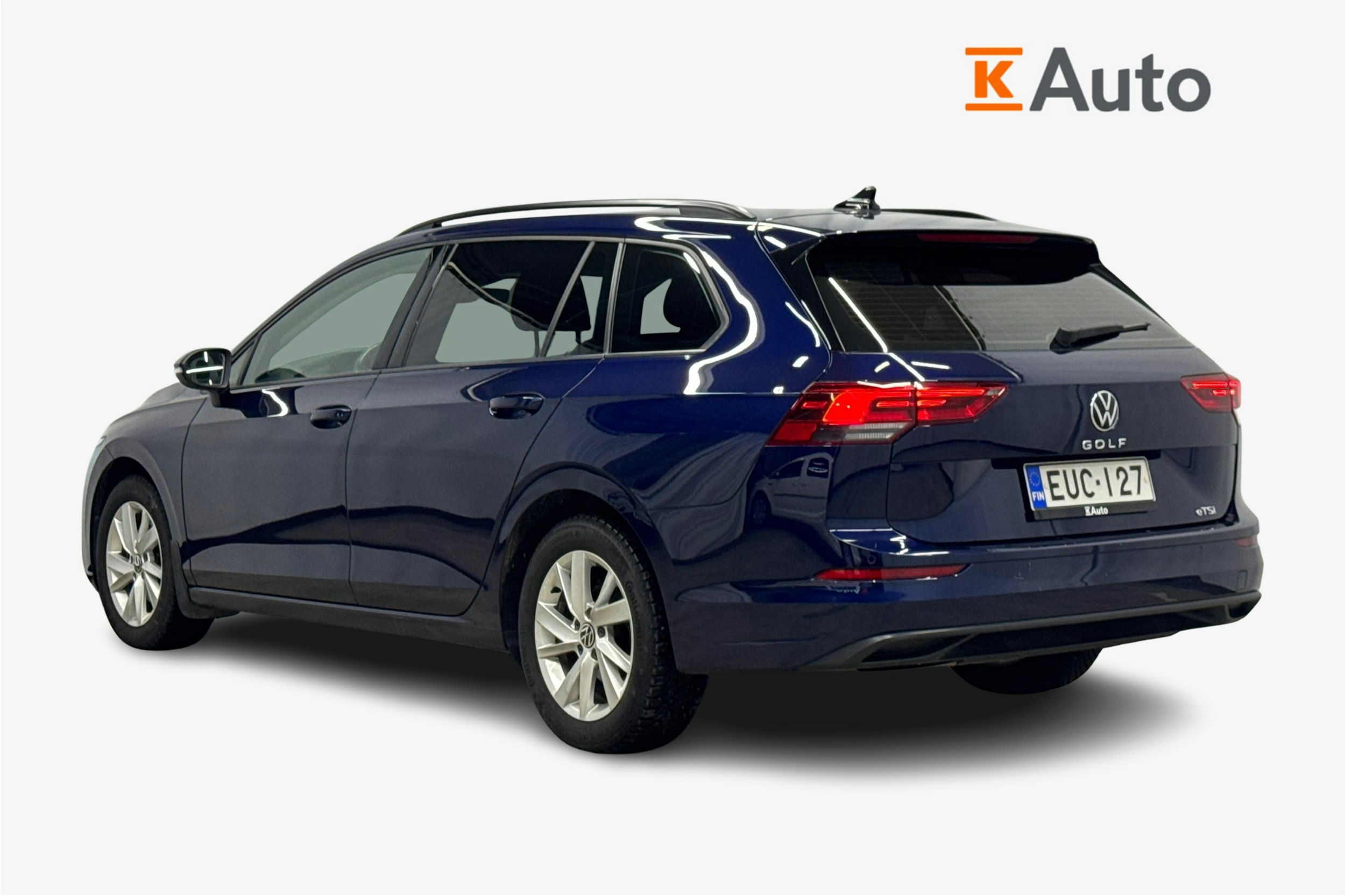 sininen Volkswagen Golf 2022 kuva 2.