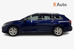 sininen Volkswagen Golf 2022 kuva 5.