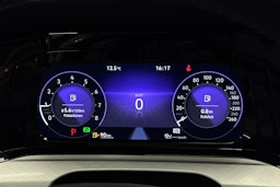 sininen Volkswagen Golf 2022 kuva 19.