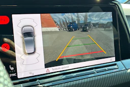 sininen Volkswagen Golf 2022 kuva 6.