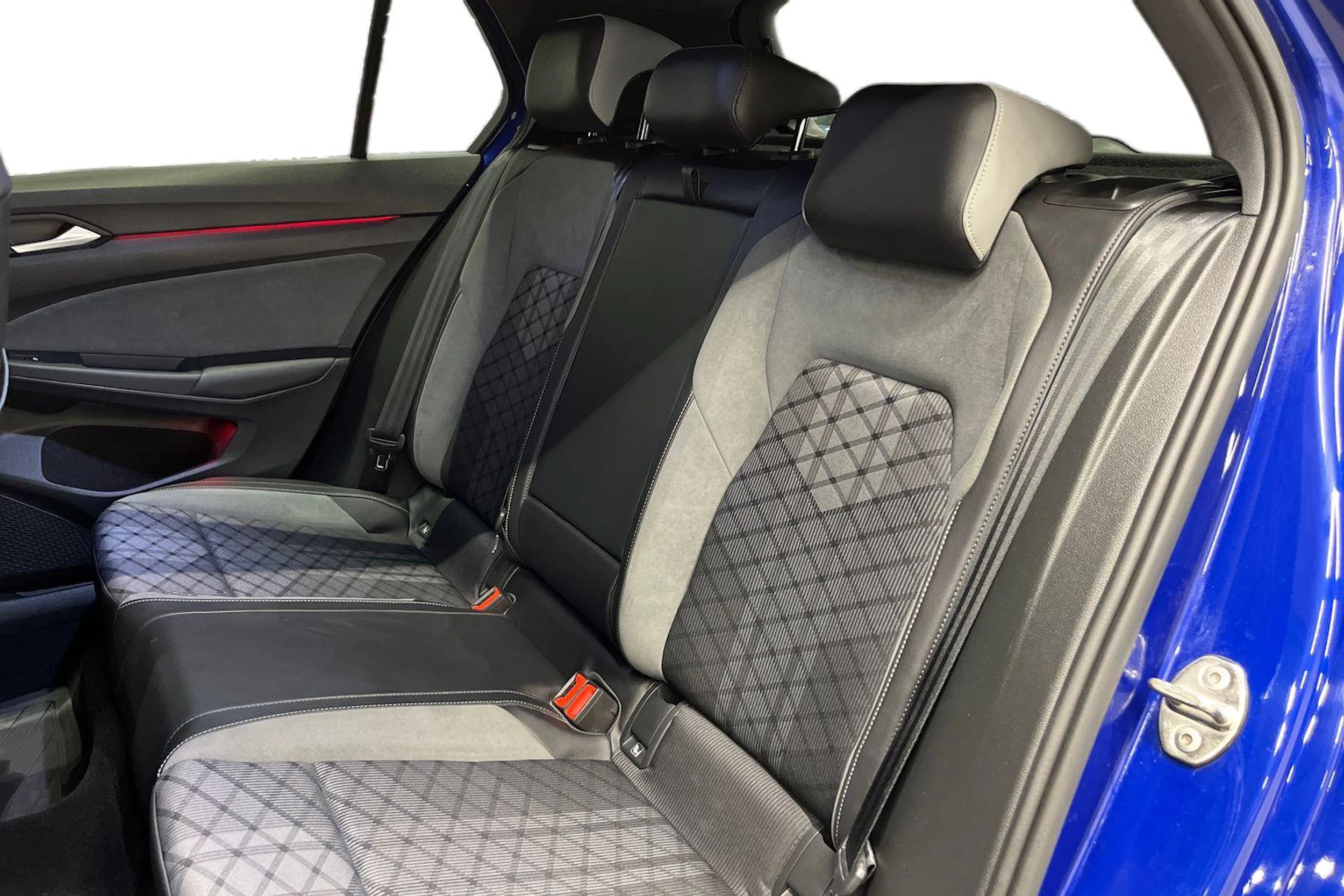 sininen Volkswagen Golf 2022 kuva 11.