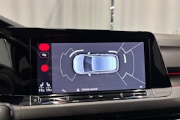 harmaa Volkswagen Golf 2022 kuva 24.