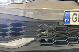 harmaa Volkswagen Golf 2022 kuva 28.