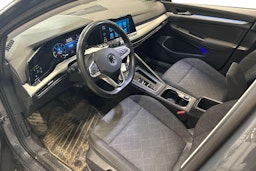 harmaa Volkswagen Golf 2022 kuva 3.
