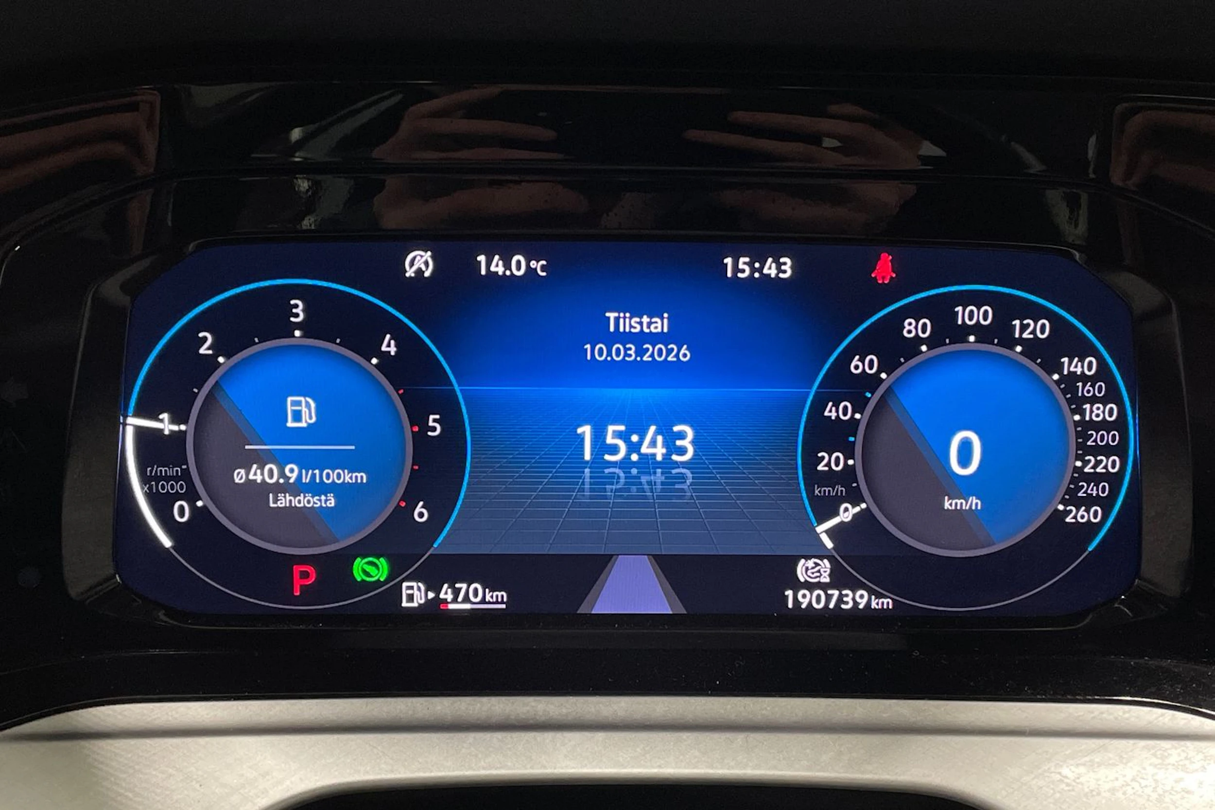 harmaa Volkswagen Golf 2022 kuva 13.