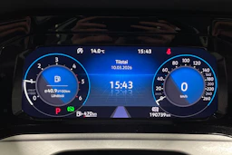 harmaa Volkswagen Golf 2022 kuva 13.