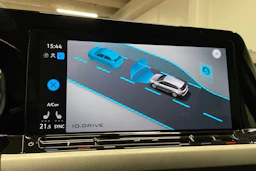 harmaa Volkswagen Golf 2022 kuva 16.