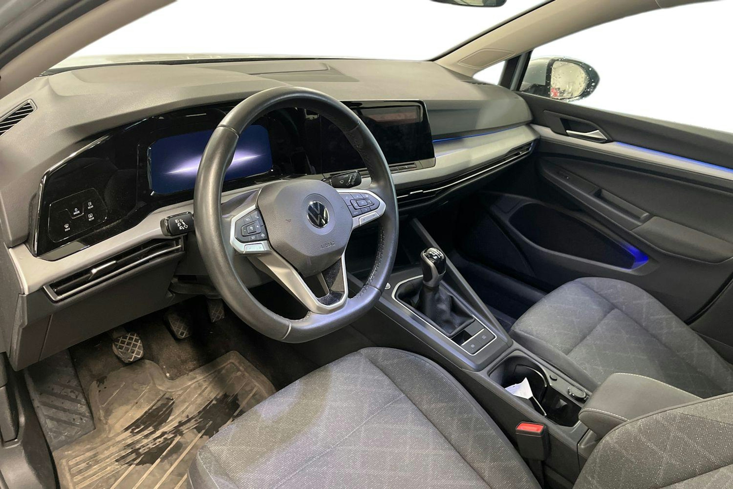 harmaa Volkswagen Golf 2022 kuva 3.