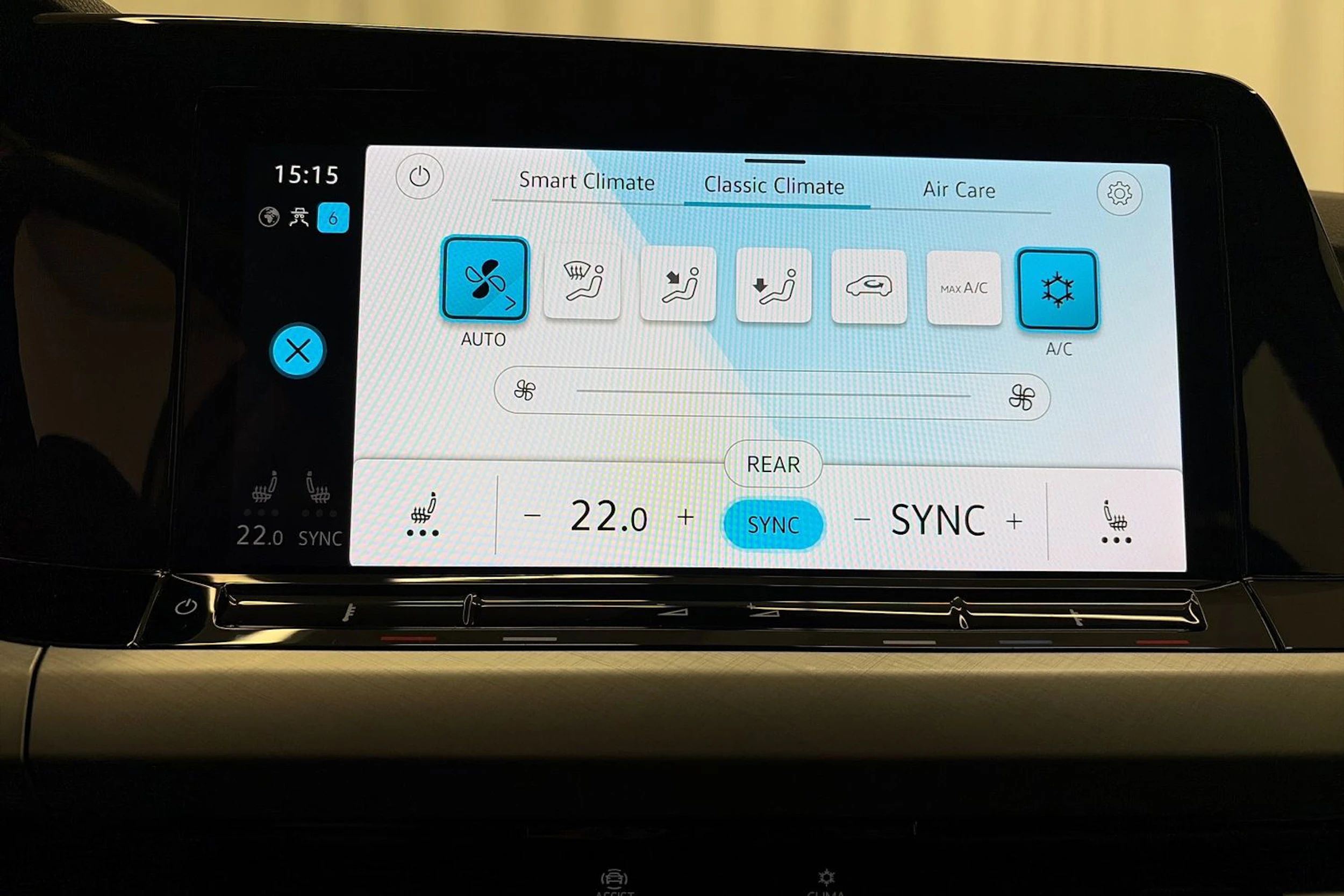 Valkoinen Volkswagen GOLF 2022 kuva 20.