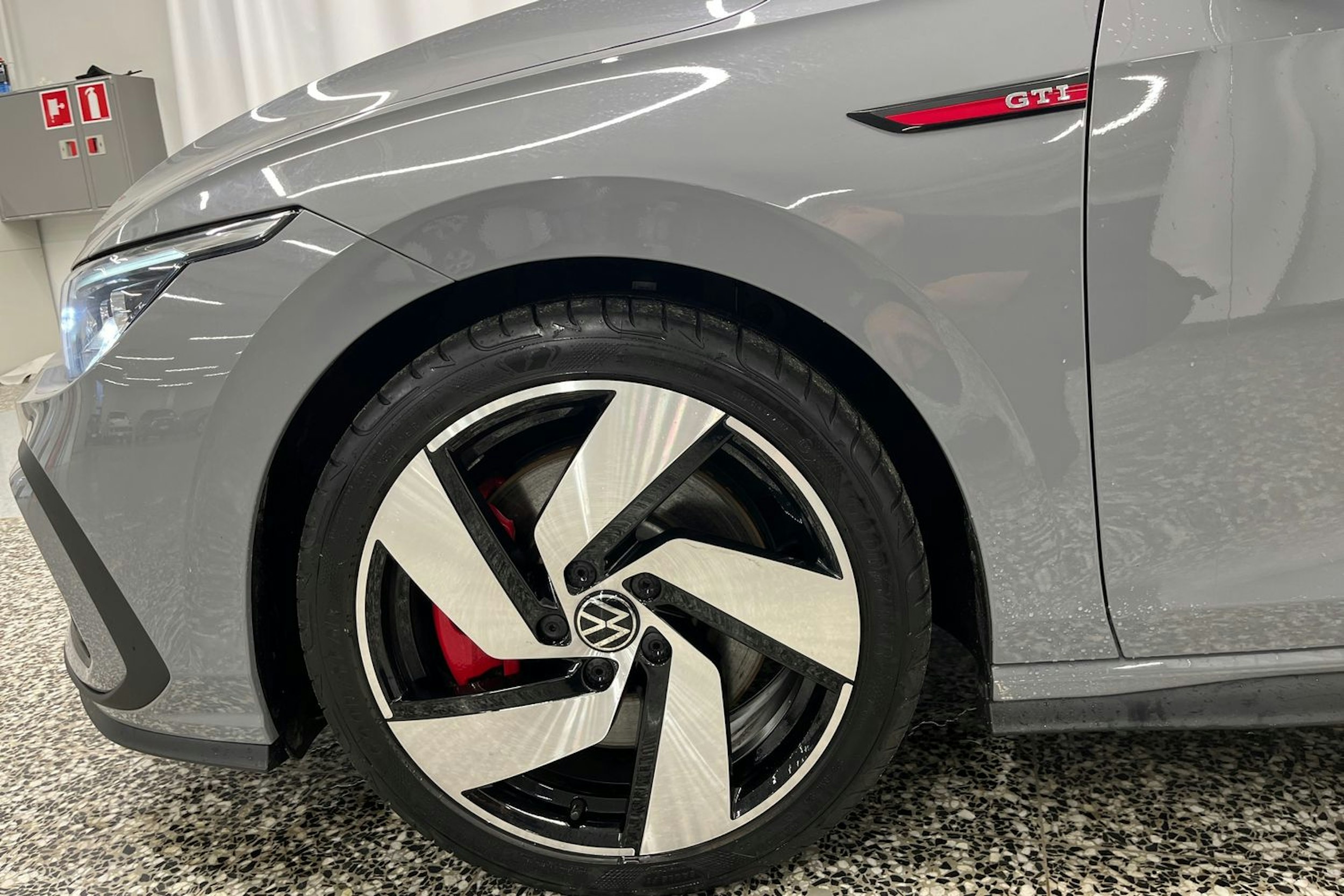 Harmaa Volkswagen GOLF 2022 kuva 18.