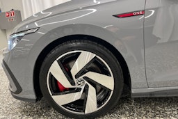 Harmaa Volkswagen GOLF 2022 kuva 18.