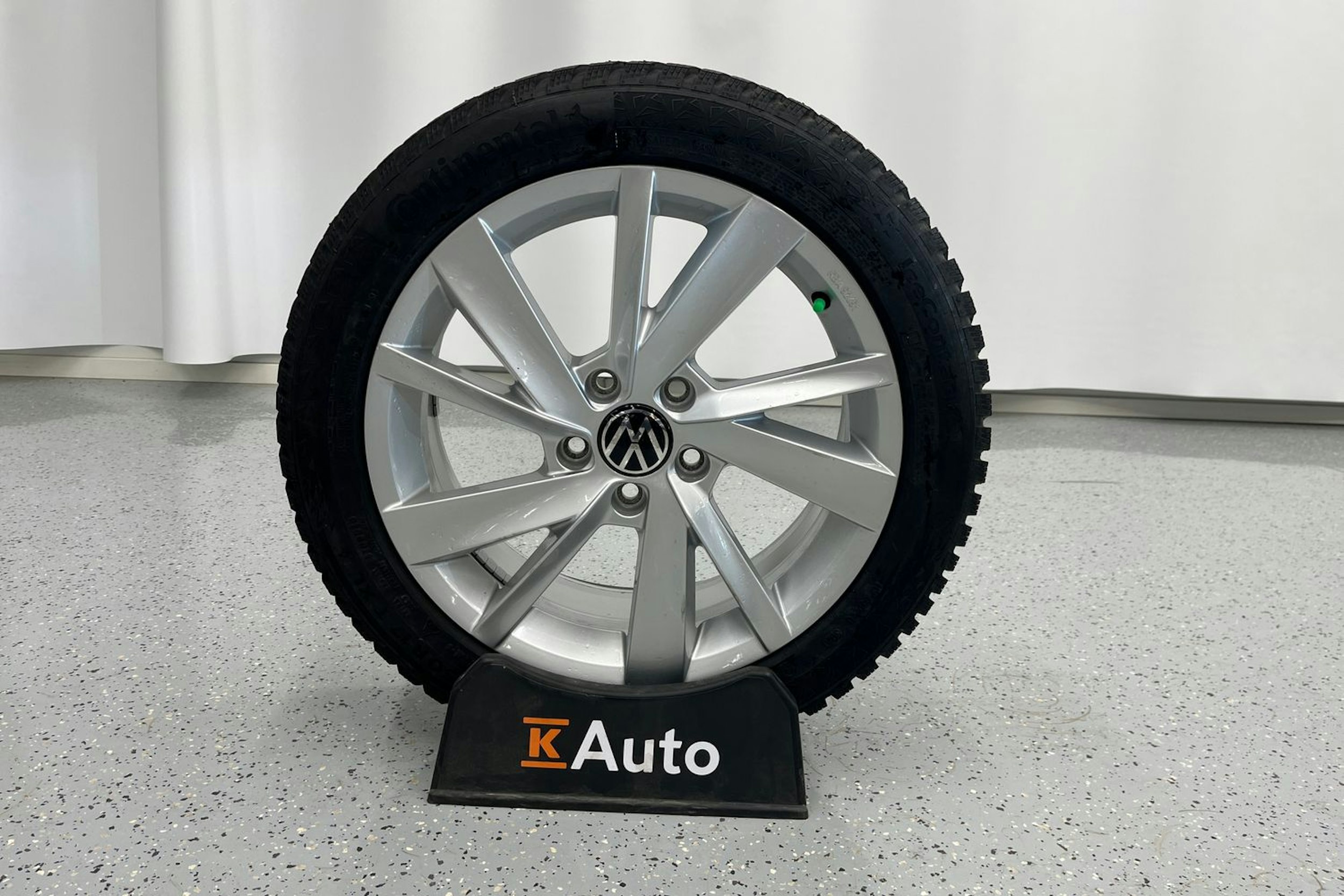 Harmaa Volkswagen GOLF 2022 kuva 19.