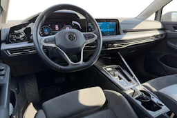 Harmaa Volkswagen GOLF 2023 kuva 3.