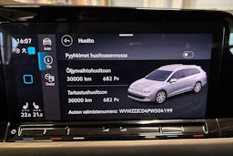 harmaa Volkswagen Golf 2022 kuva 20.