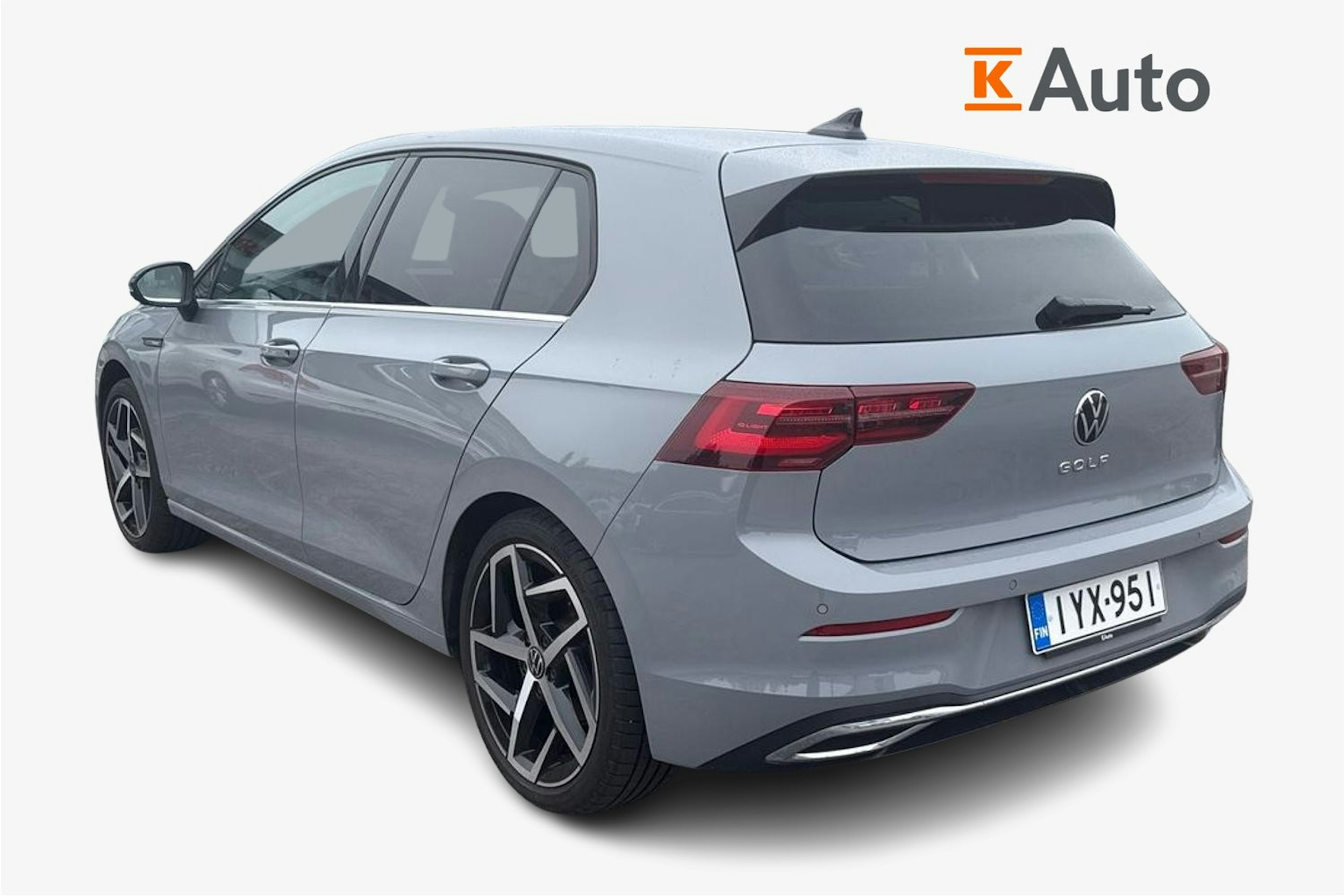 harmaa Volkswagen Golf 2022 kuva 2.