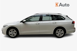 valkoinen Volkswagen Golf 2022 kuva 6.