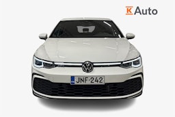 valkoinen Volkswagen Golf 2022 kuva 5.