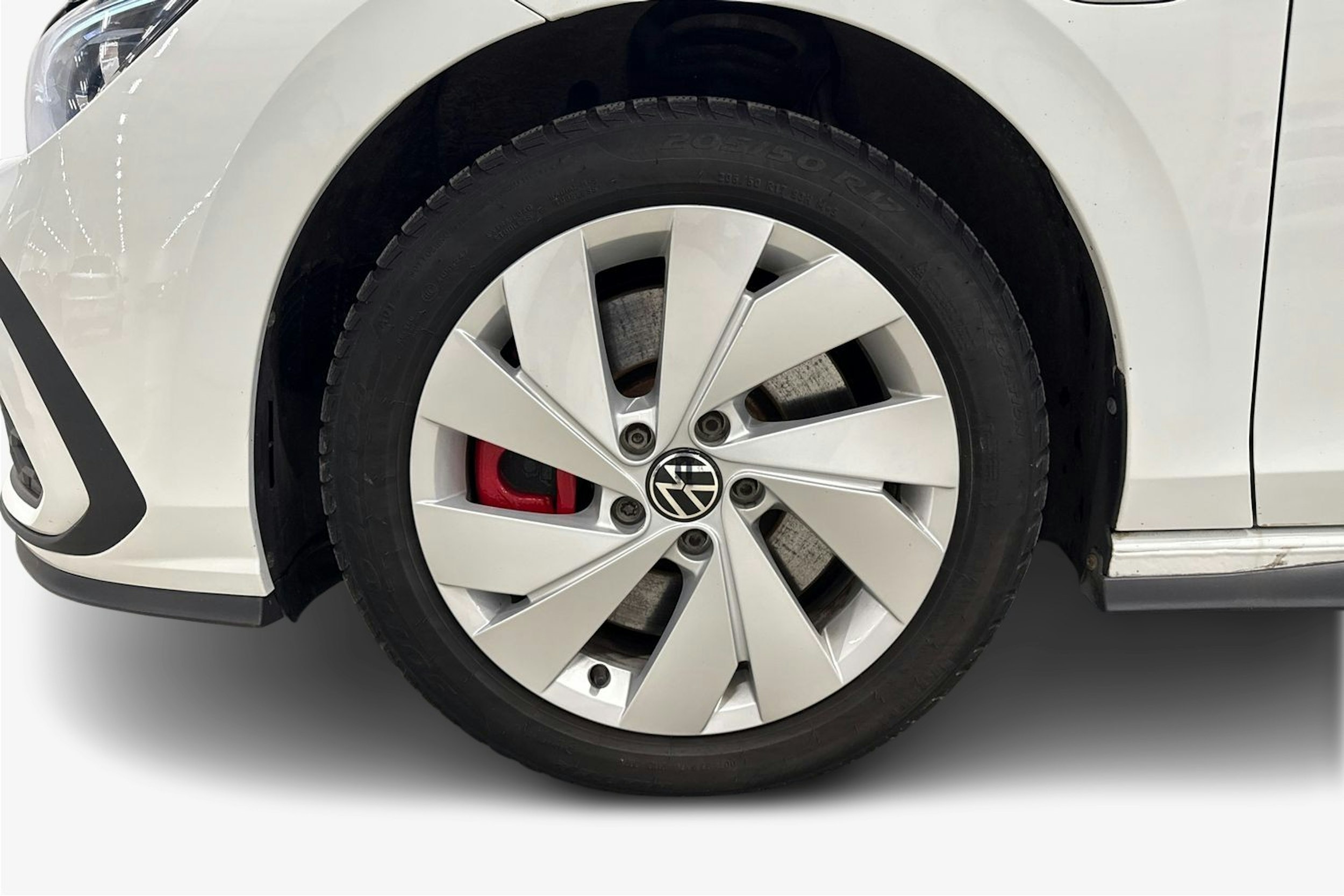 valkoinen Volkswagen Golf 2022 kuva 11.