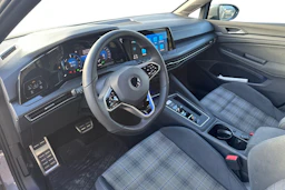 harmaa Volkswagen Golf 2022 kuva 3.