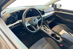 Harmaa Volkswagen GOLF 2022 kuva 3.