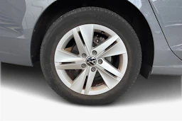 Harmaa Volkswagen GOLF 2022 kuva 9.