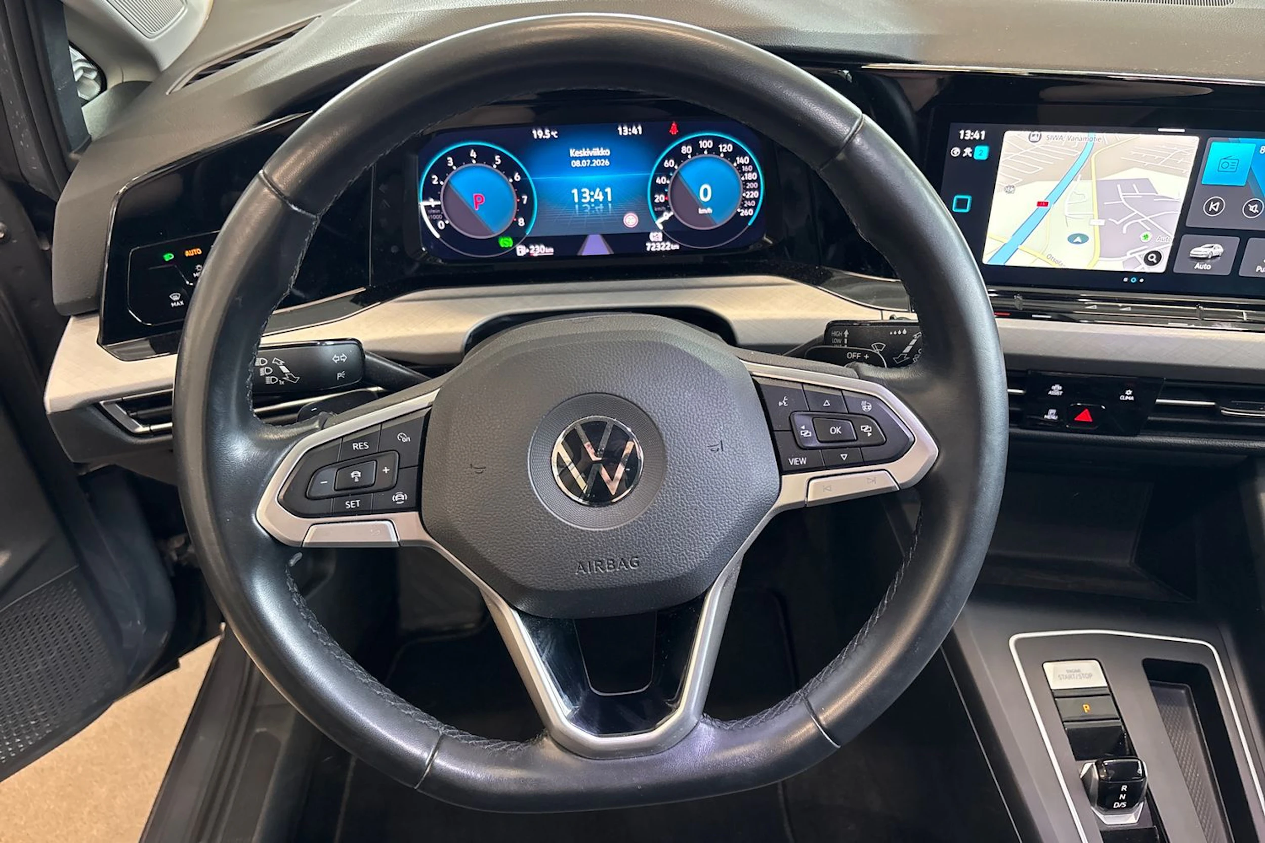Harmaa Volkswagen GOLF 2022 kuva 13.