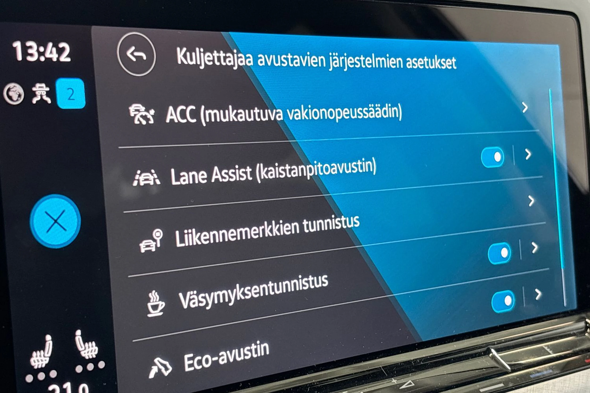 Harmaa Volkswagen GOLF 2022 kuva 15.