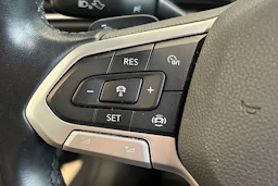 Harmaa Volkswagen GOLF 2022 kuva 19.