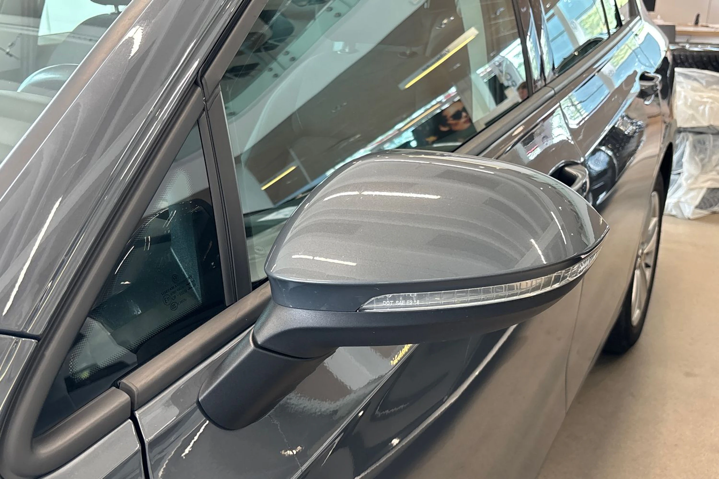 Harmaa Volkswagen GOLF 2022 kuva 38.