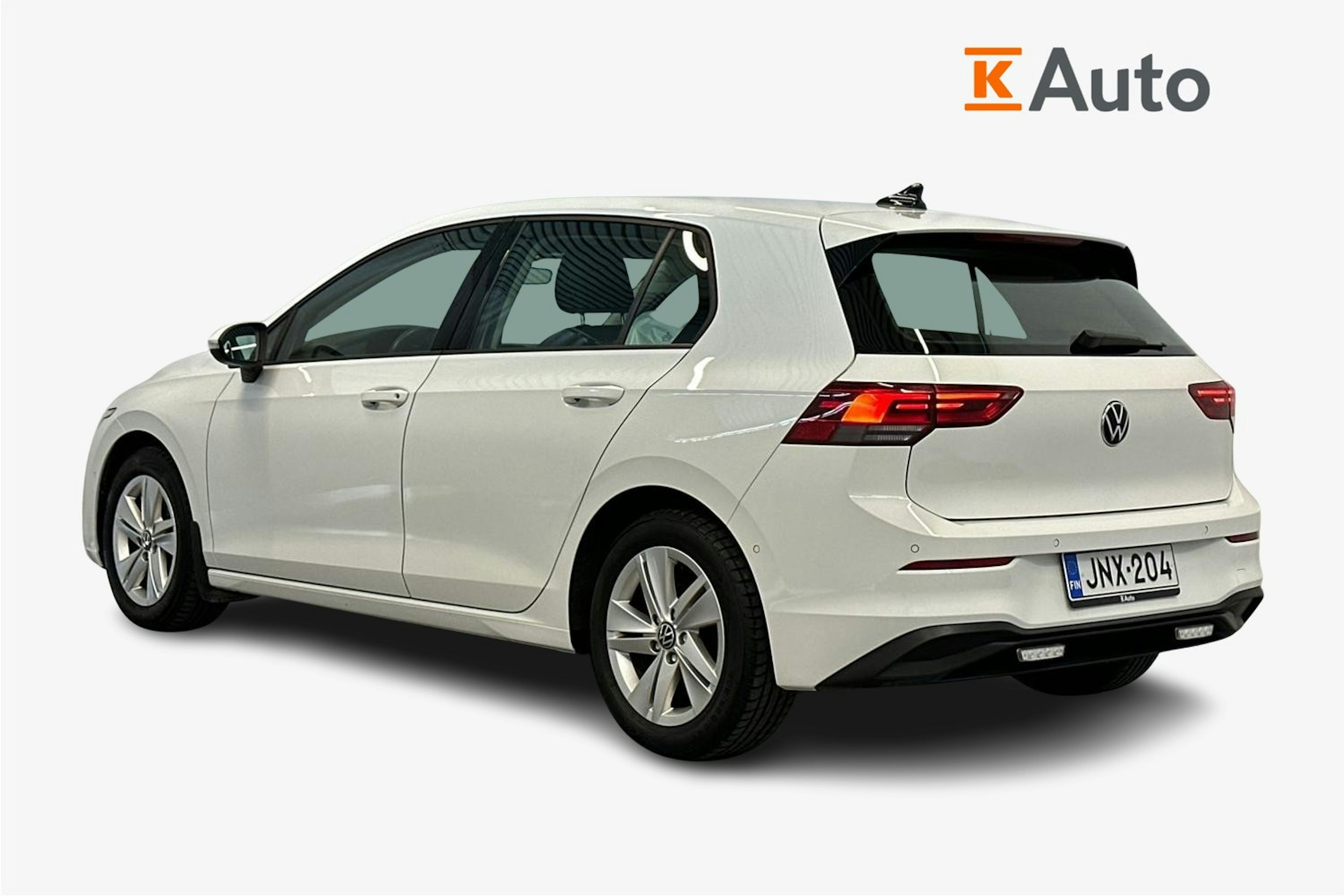 valkoinen Volkswagen Golf 2022 kuva 2.
