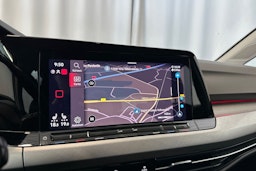 valkoinen Volkswagen Golf 2022 kuva 23.