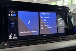 harmaa Volkswagen Golf 2022 kuva 21.