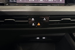 harmaa Volkswagen Golf 2022 kuva 25.
