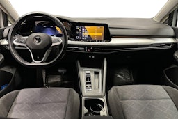 valkoinen Volkswagen Golf 2022 kuva 7.