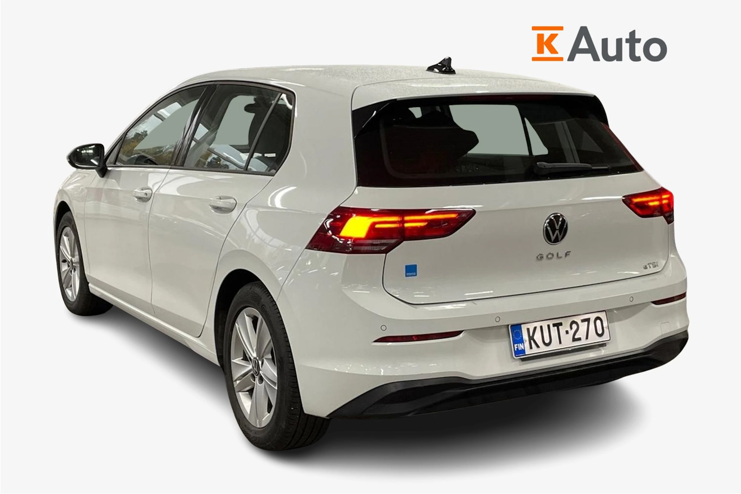 Valkoinen Volkswagen GOLF 2022 kuva 2.
