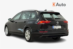 musta Volkswagen Golf 2022 kuva 3.