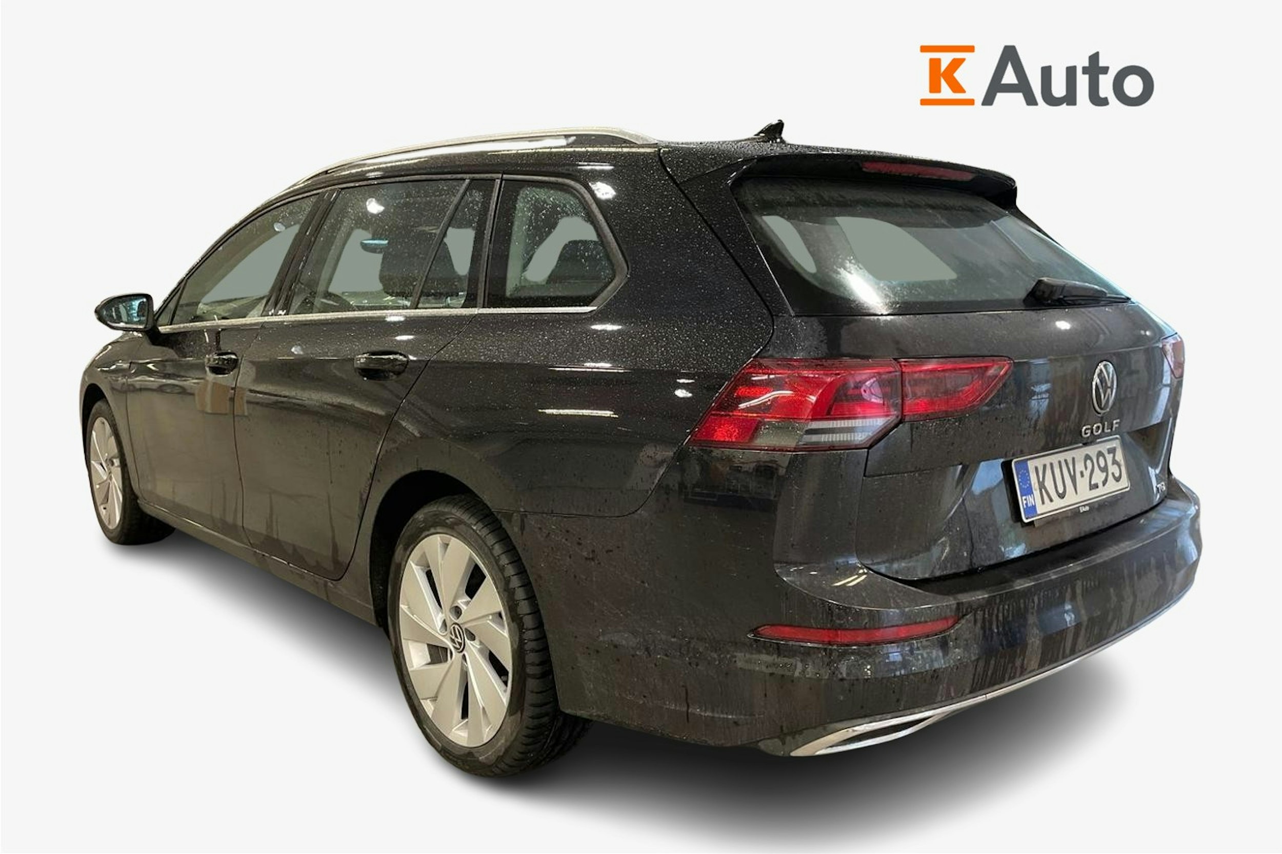 musta Volkswagen Golf 2022 kuva 2.