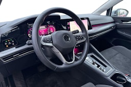 harmaa Volkswagen Golf 2022 kuva 3.