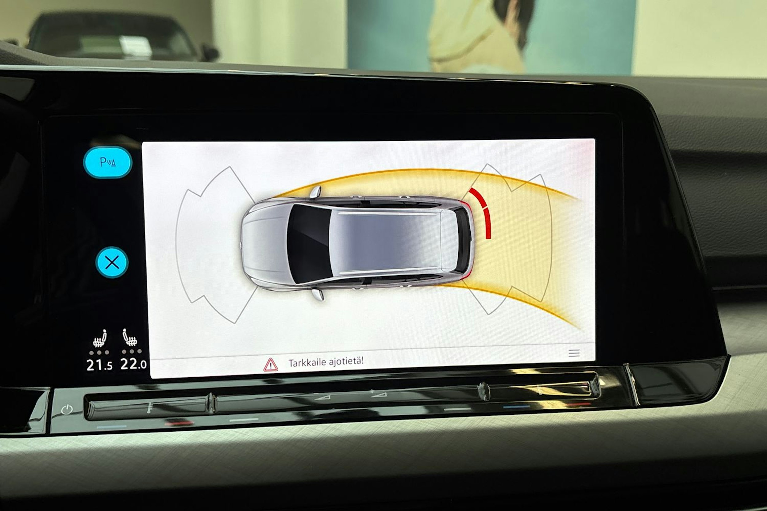 sininen Volkswagen Golf 2022 kuva 23.