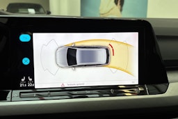 sininen Volkswagen Golf 2022 kuva 23.