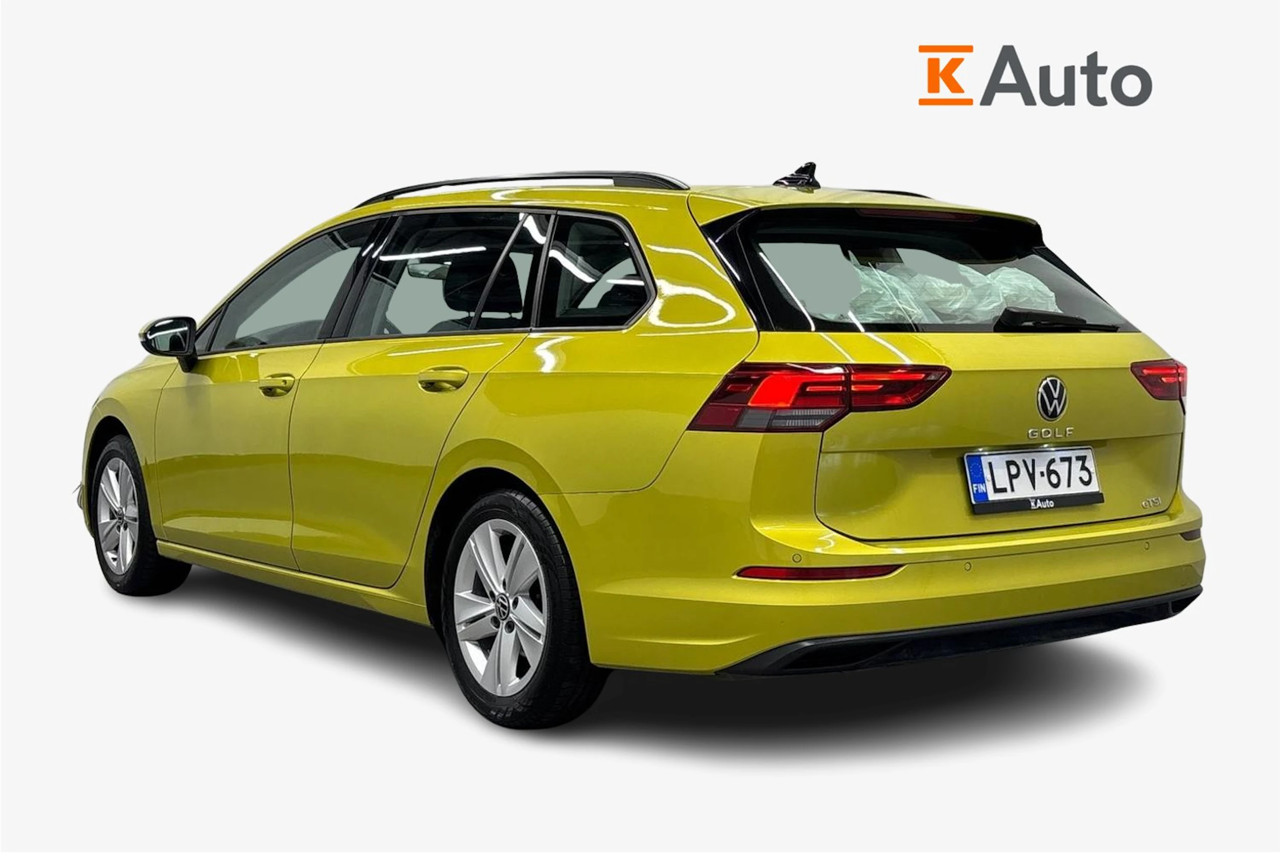 met. keltainen Volkswagen Golf 2022 kuva 2.