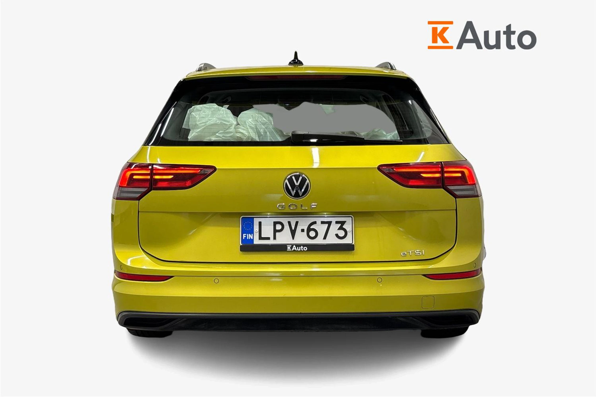 met. keltainen Volkswagen Golf 2022 kuva 3.