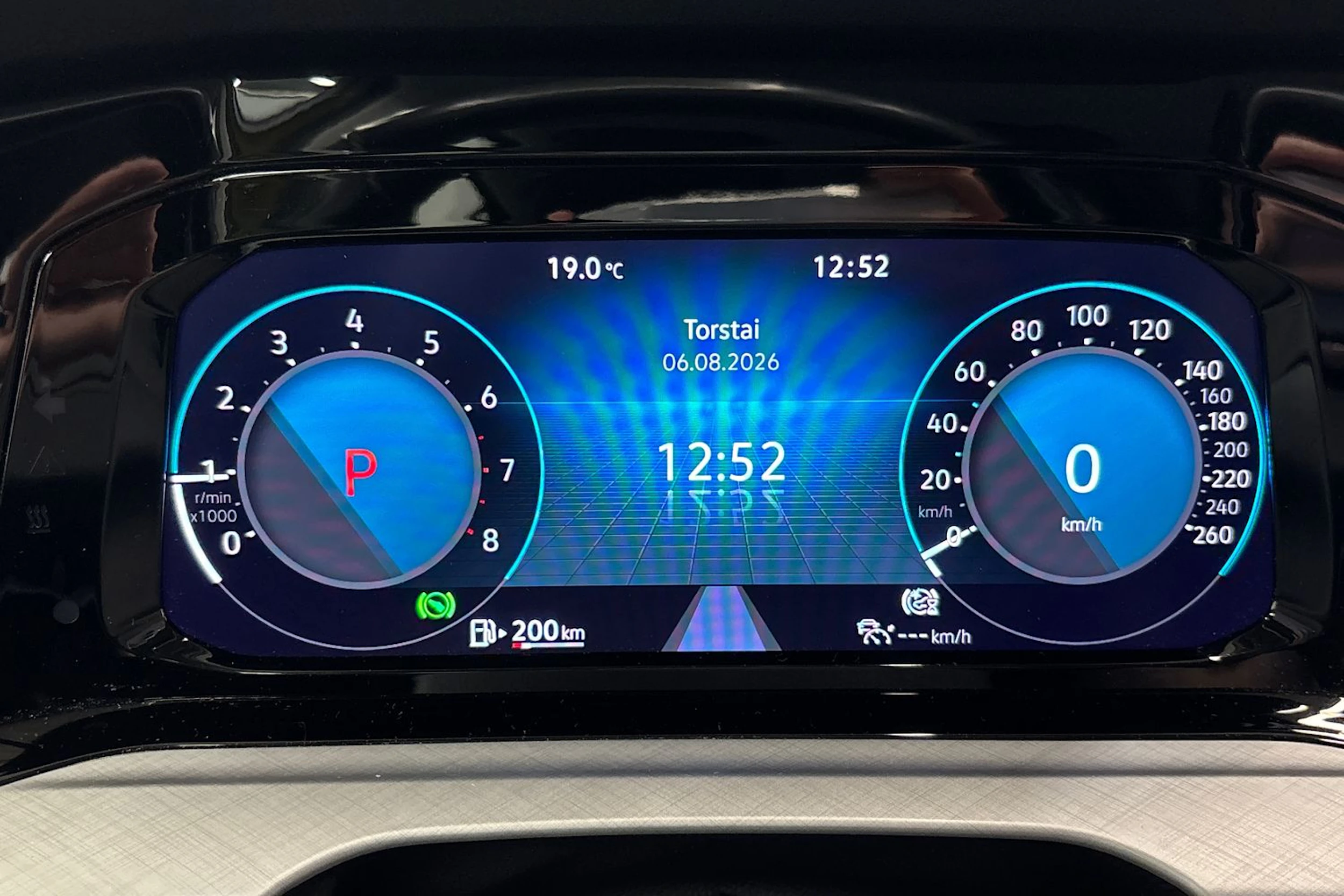 met. keltainen Volkswagen Golf 2022 kuva 17.