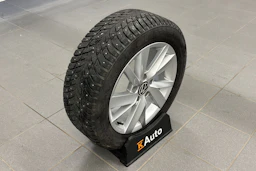 met. keltainen Volkswagen Golf 2022 kuva 30.